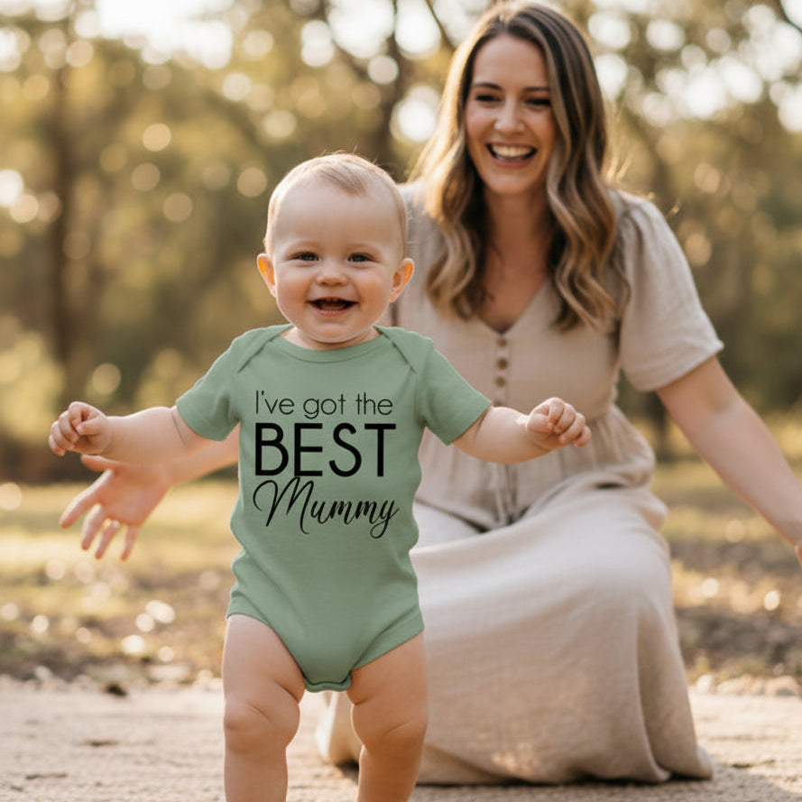 I’ve got the best mummy baby bodysuit, cute Mother’s Day baby outfit, sage bodysuit Australia
