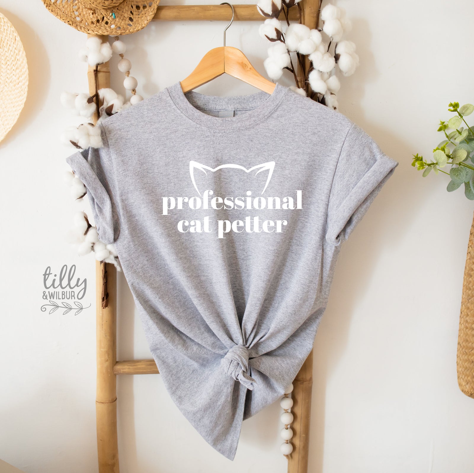 Professional Cat Petter T-Shirt, Funny Cat T-Shirt, Kitty Shirt, Kitten T-Shirt, I Love Cats T-Shirt, Animal Lover, Funny Women's T-Shirt