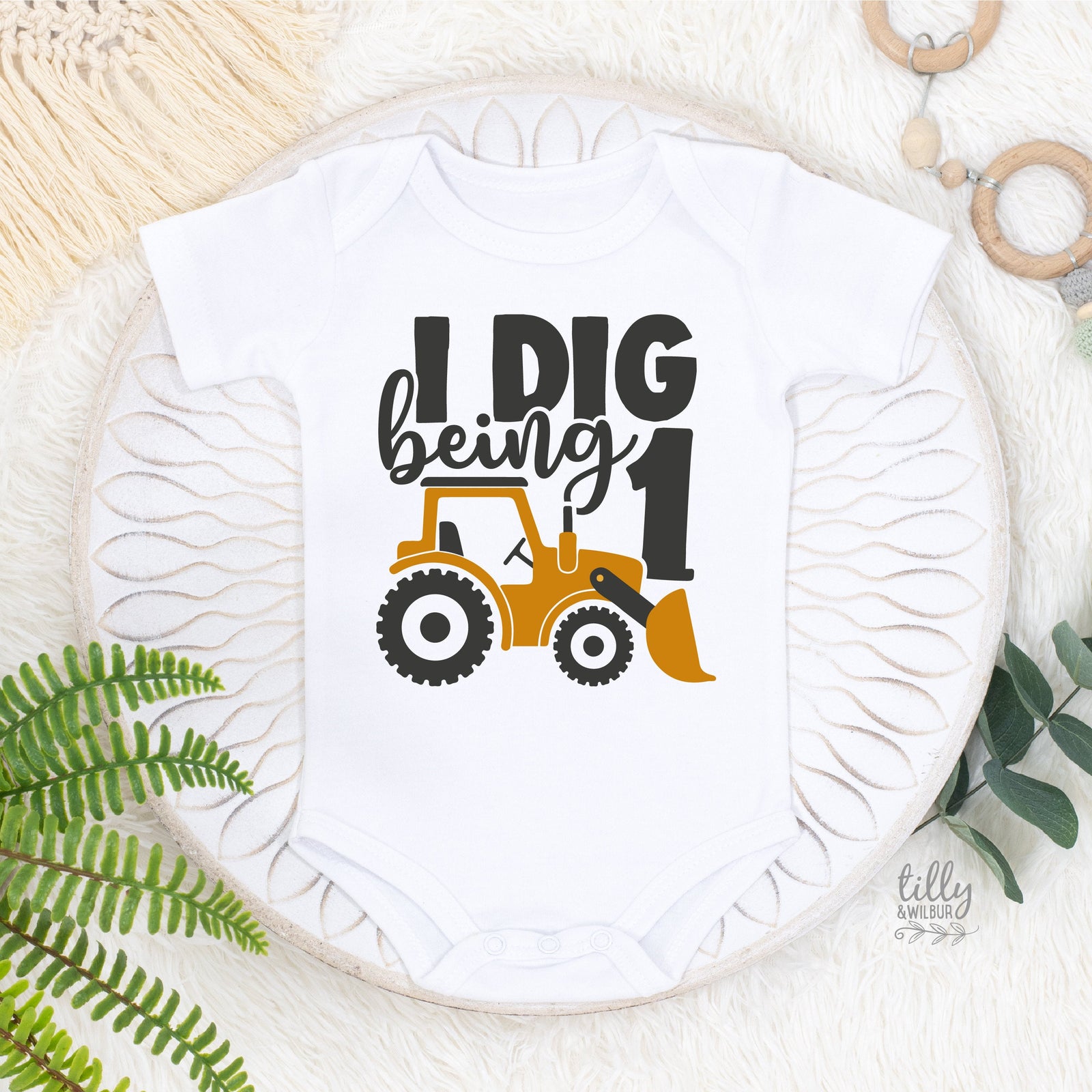 I Dig Being One Birthday Bodysuit, 1st Birthday Bodysuit, 1st Birthday Onesie, One Birthday Gift, Boys 1st Birthday, Boys Birthday T-Shirt