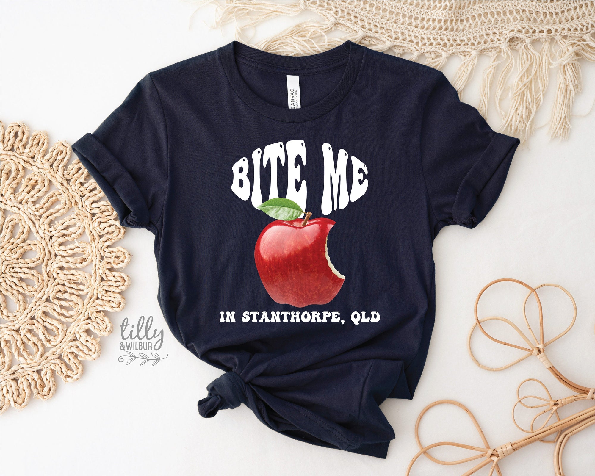 Bite Me in Stanthorpe, QLD Australia T-Shirt, Stanthorpe Apples, Stanthorpe T-Shirt, Stanthorpe Women's Tee, Australian T-shirt, NAVY