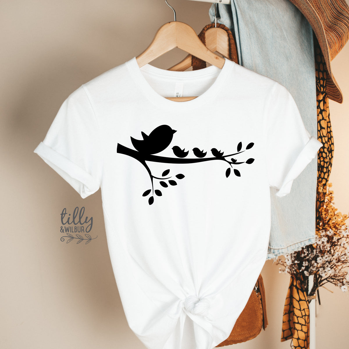 Personalised Mum Birds Shirt | Custom Family Bird Design | Mother's Day Gift | Grandma Gift | T-Shirts Hoodies Sweatshirts