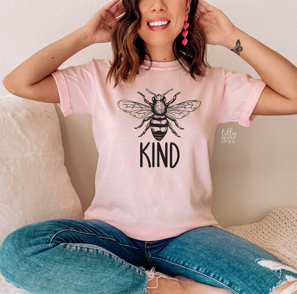 Bee Kind T-Shirt – Kindness Vintage Bee Illustration Tee