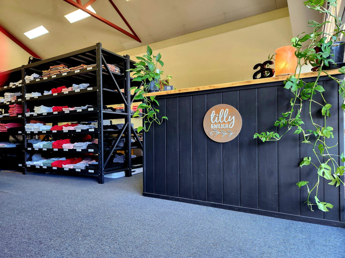 Mother of the Bride Women&#39;s T-Shirt, Wedding Gift, Wedding Party, His &amp; Hers, Bride Tee, Mother of the Bride T-Shirt, Bridal Party Tee, NAVY