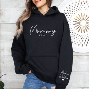 Mummy Hoodie With Name On Sleeve, Mama Est Sweatshirt, Mothers Day Gift, Personalised Mum Gift, Mum Life Jumper, New Mum Hoody, Custom Mama