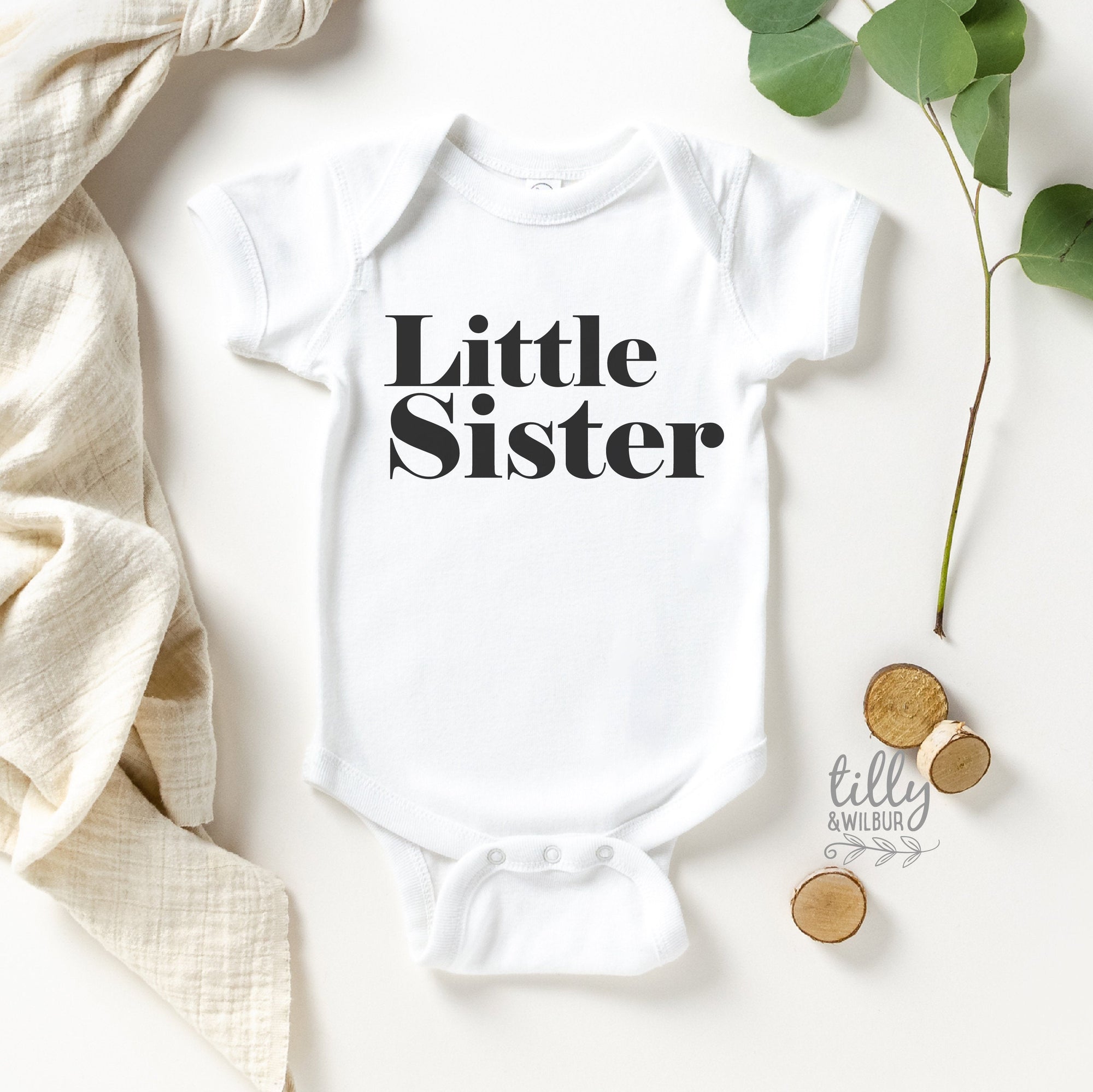 Little Sister Bodysuit, Little Sis Bodysuit, Lil Sister Bodysuit, Lil Sis Bodysuit, Newborn Gift, New Baby Sister Gift, Baby Shower Gift