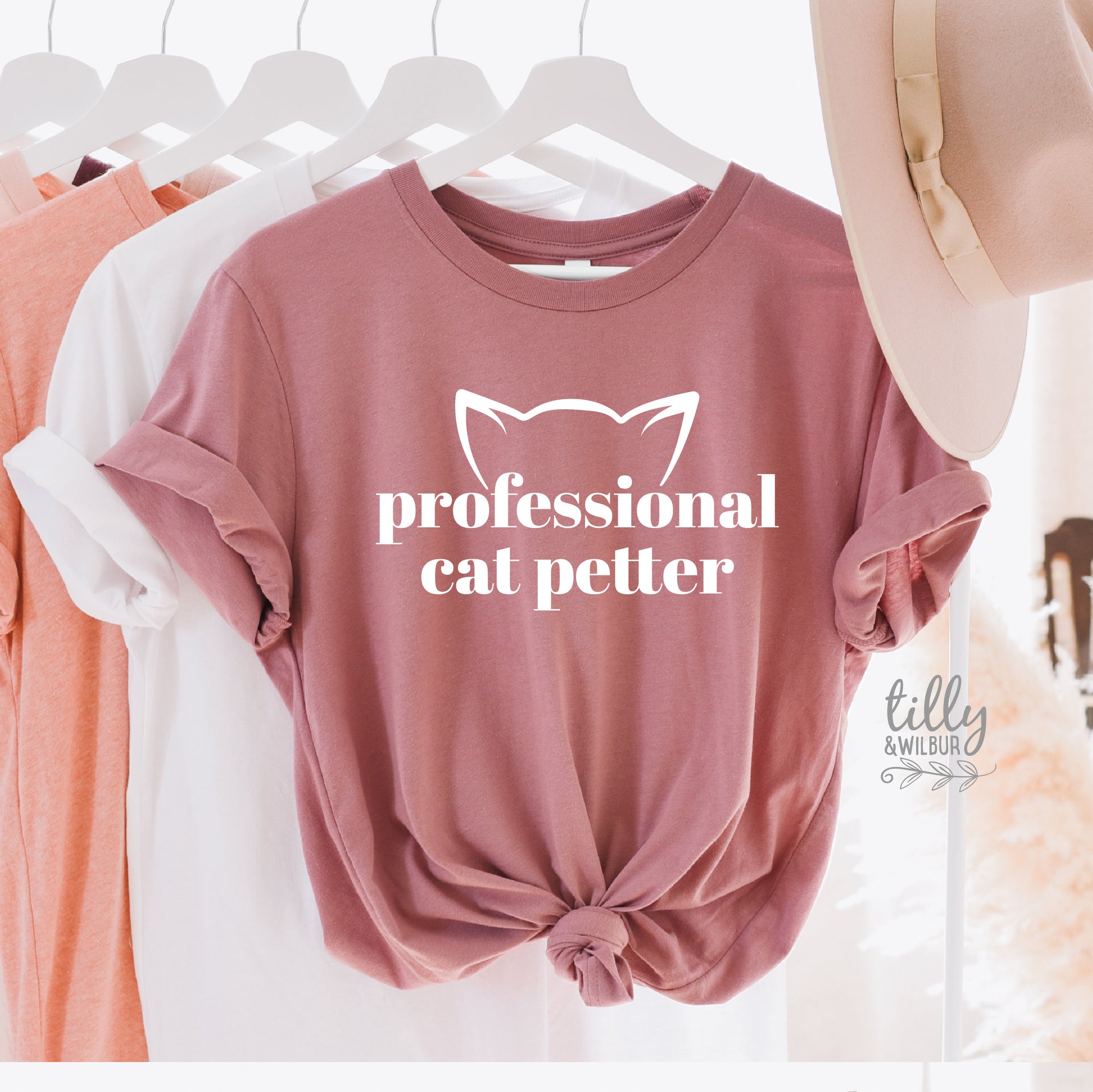 Professional Cat Petter T-Shirt, Funny Cat T-Shirt, Kitty Shirt, Kitten T-Shirt, I Love Cats T-Shirt, Animal Lover, Funny Women&#39;s T-Shirt