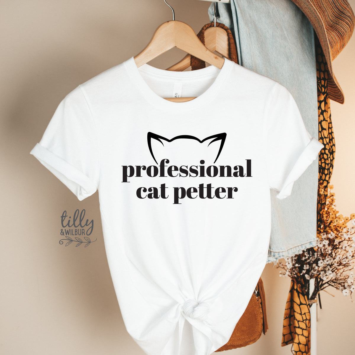 Professional Cat Petter T-Shirt, Funny Cat T-Shirt, Kitty Shirt, Kitten T-Shirt, I Love Cats T-Shirt, Animal Lover, Funny Women&amp;#39;s T-Shirt