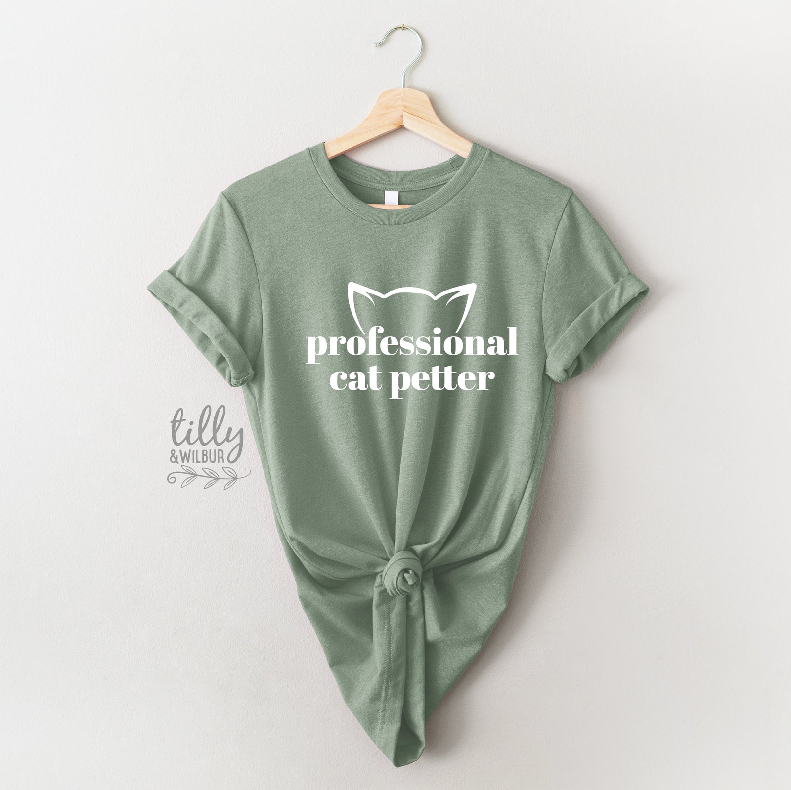 Professional Cat Petter T-Shirt, Funny Cat T-Shirt, Kitty Shirt, Kitten T-Shirt, I Love Cats T-Shirt, Animal Lover, Funny Women's T-Shirt
