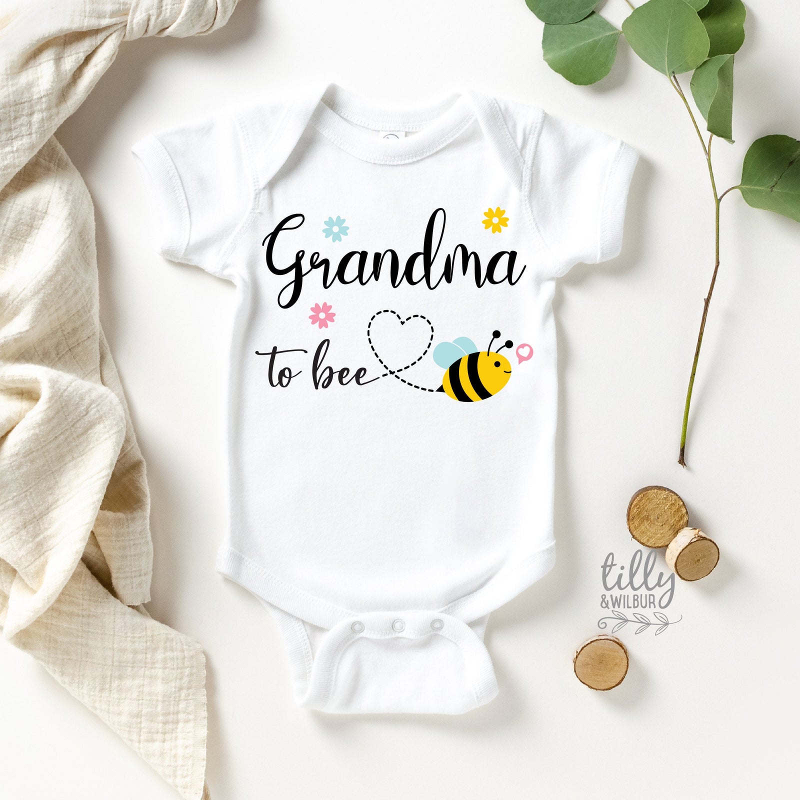 Grandma To Bee Bodysuit, Hello Granny Onesie, Pregnancy Announcement To Mum, Nanna To Be Onesie, Announcement Onesie, Reveal To Grandparents