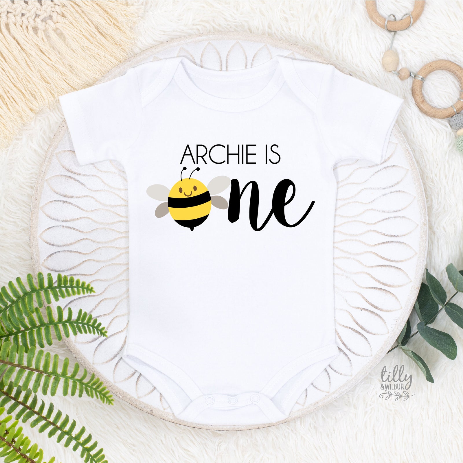 1st Birthday Onesie, Bumble Bee Theme Birthday Party, Personalised Birthday Bodysuit, Bee Birthday Romper, First Birthday Onesie, One Today