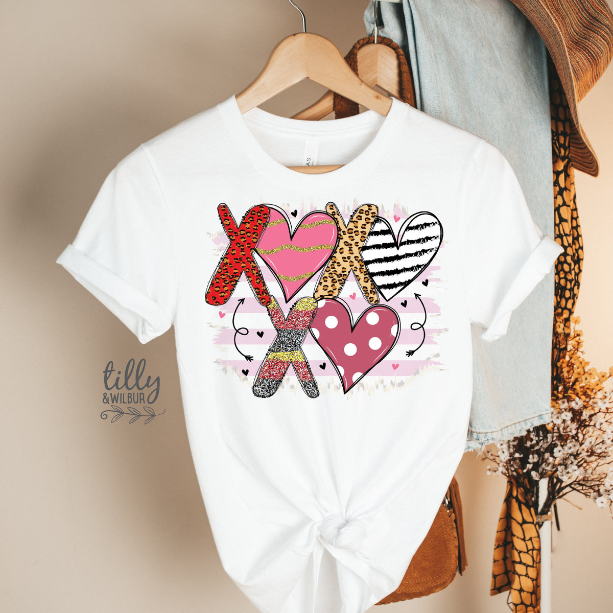 XOXOXO Valentine T-Shirt, Valentine&amp;#39;s Day T-Shirt, Wife Gift, Girlfriend Gift, Valentine&amp;#39;s Day T-Shirt, Valentine&amp;#39;s Day Gift, Love Heart