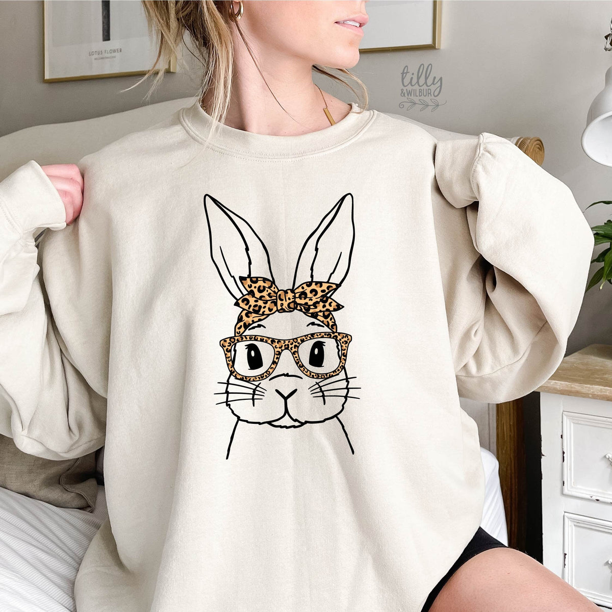 Easter Jumper, Leopard Print Bow Rabbit Design, Easter Bunny Sweatshirt, Easter Egg Hunt, Easter Gift, Women&#39;s Easter Gift, Easter Pullover