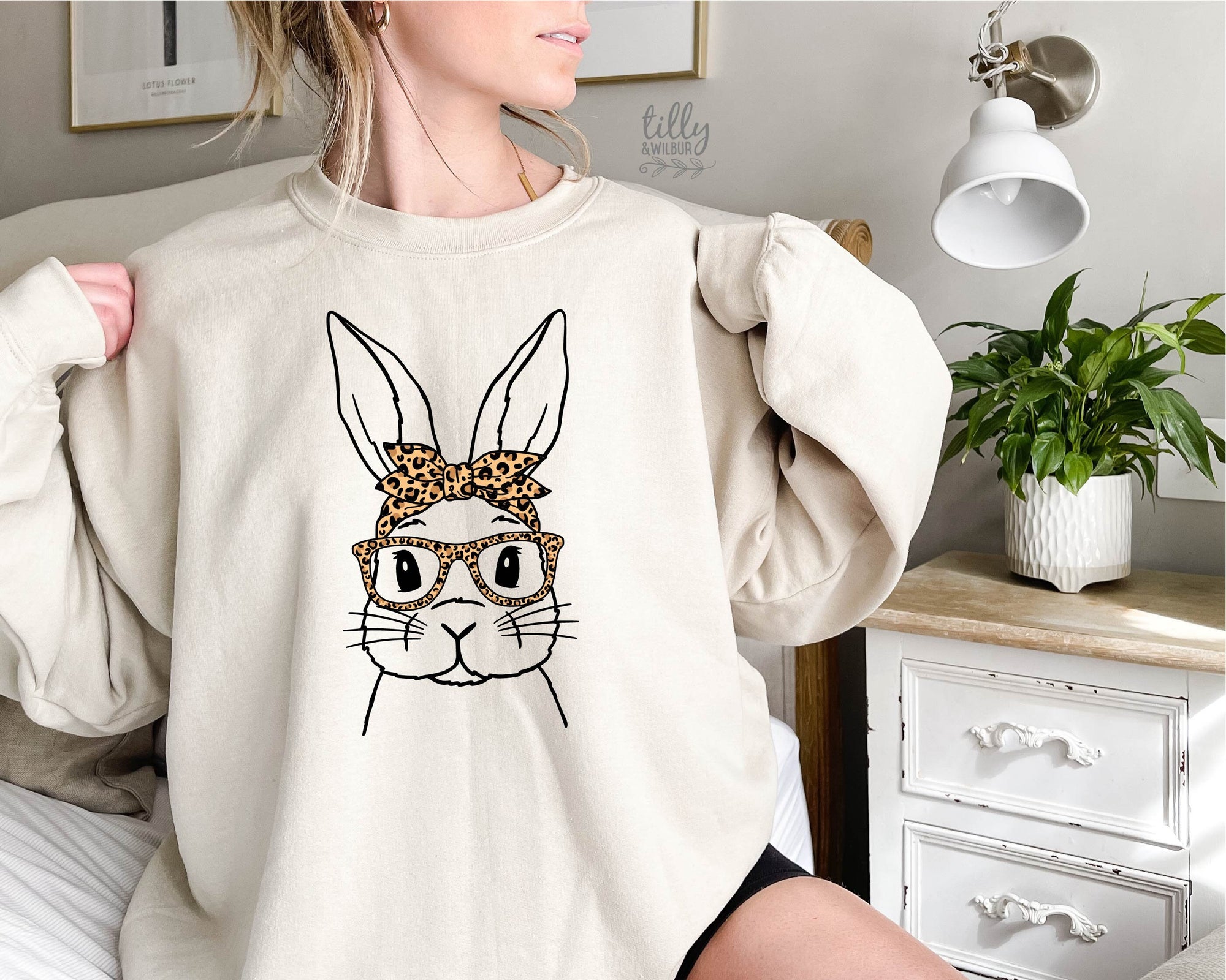 Easter Jumper, Leopard Print Bow Rabbit Design, Easter Bunny Sweatshirt, Easter Egg Hunt, Easter Gift, Women's Easter Gift, Easter Pullover