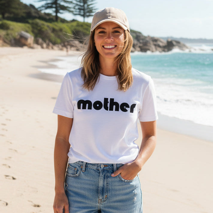 Retro Mother Shirt | 70s Vintage Mum T-Shirt | Minimalist Mumwear | All Colours & Sizes